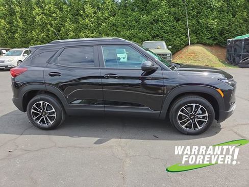 New 2026 Chevrolet TrailBlazer LT w/ Convenience Package AWD/4WD image 8