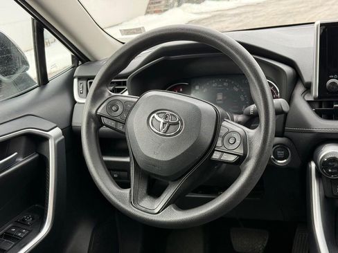 Used 2025 Toyota RAV4 XLE image 13