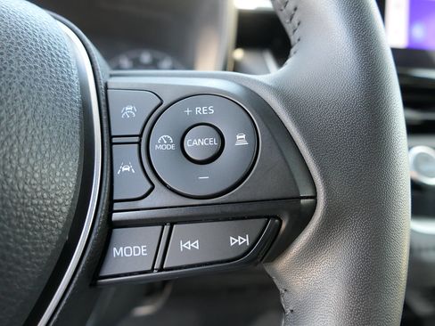 Used 2024 Toyota Corolla SE w/ SE Package FWD image 15