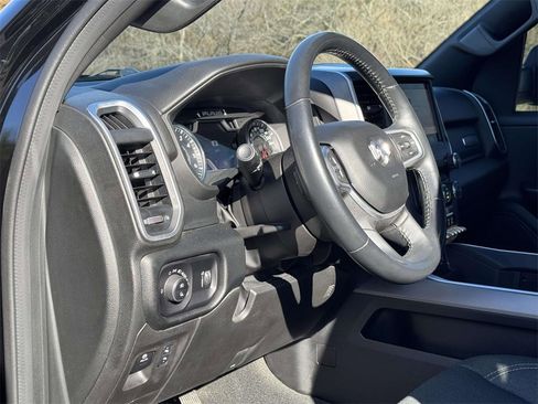 Used 2022 RAM 1500 Big Horn image 2