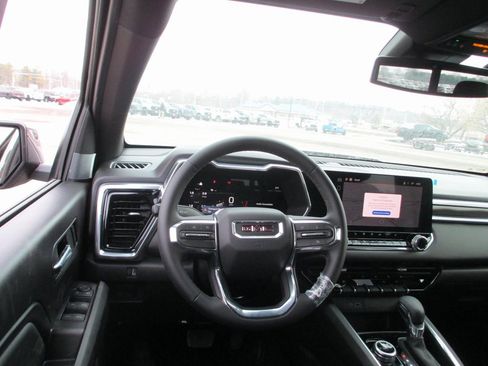 New 2026 GMC Canyon Elevation w/ Convenience Package image 12