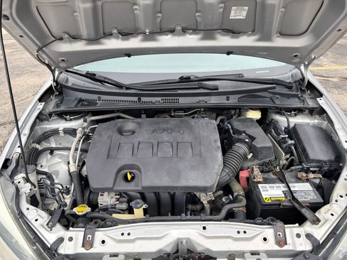 Used 2016 Toyota Corolla L FWD image 27