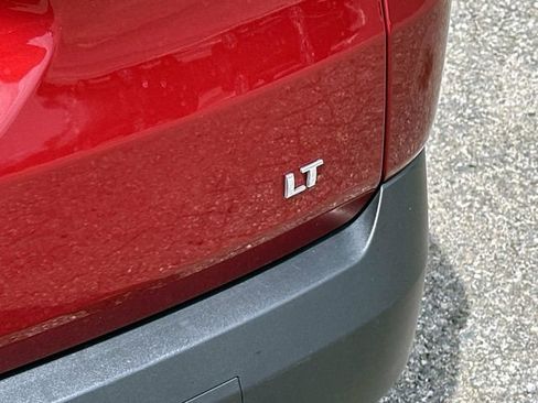 Certified 2023 Chevrolet Traverse LT FWD image 12