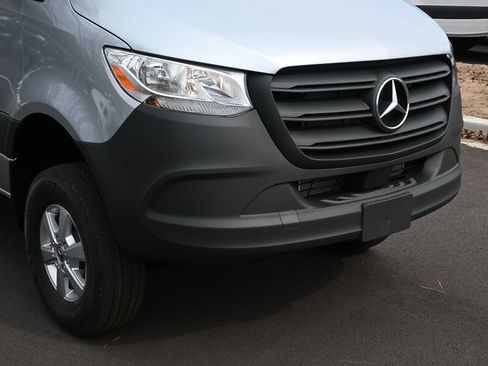 Used 2026 Mercedes-Benz Sprinter 2500 image 31