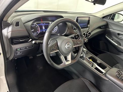 Used 2023 Nissan Sentra SR w/ Trunk Package FWD image 13