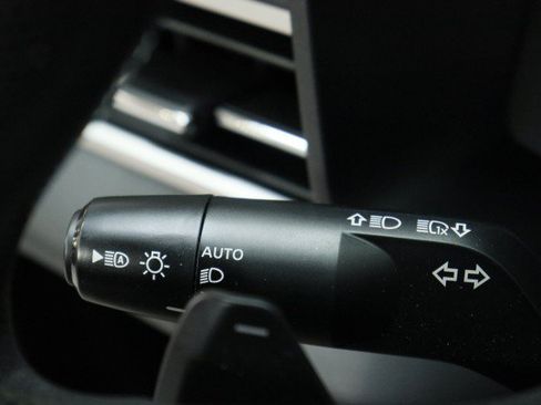 Used 2024 Mitsubishi Outlander ES FWD image 14