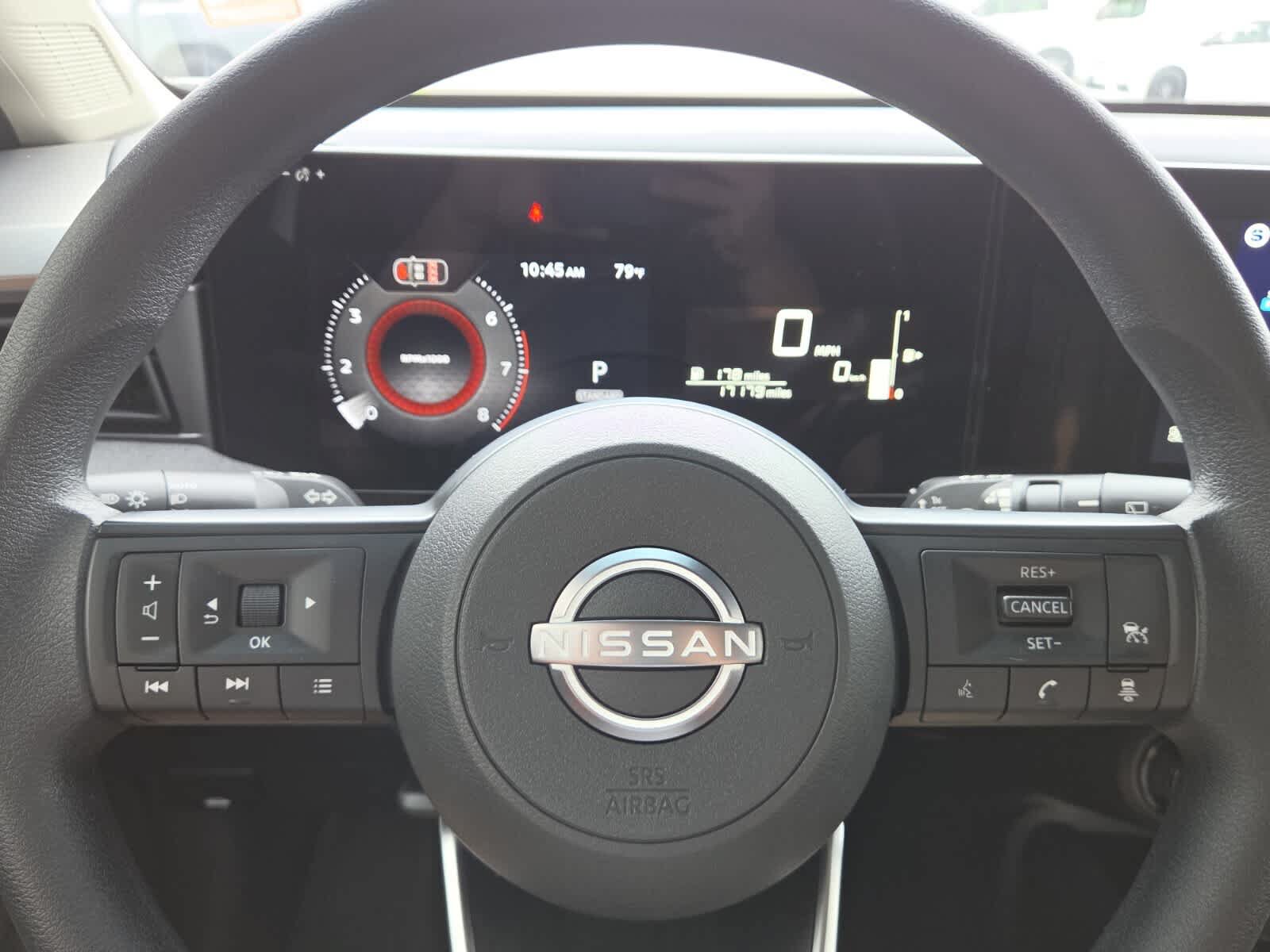 Used 2026 Nissan Kicks SV FWD image 11