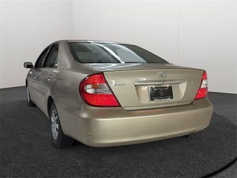 Used 2003 Toyota Camry LE image 5