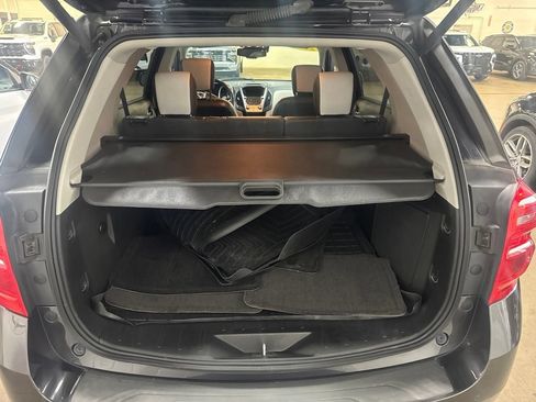 Used 2016 Chevrolet Equinox LTZ w/ Enhanced Convenience Package AWD/4WD image 5