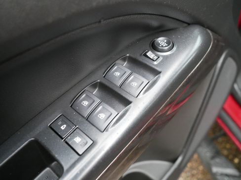 Used 2019 GMC Canyon SLT w/ Driver Alert Package AWD/4WD image 19