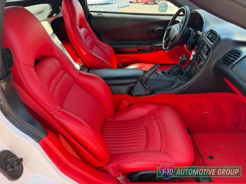 Used 2003 Chevrolet Corvette Convertible w/ Preferred Equipment Group1 RWD image 27