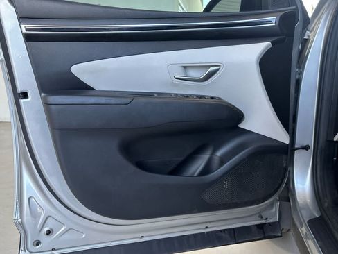 Used 2022 Hyundai Tucson SE w/ Cargo Package AWD/4WD image 15
