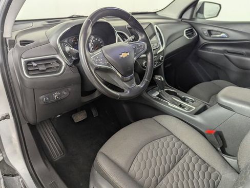 Used 2020 Chevrolet Equinox LT image 10