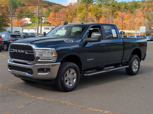 Used 2024 RAM 2500 Big Horn w/ Bed Utility Group image 8