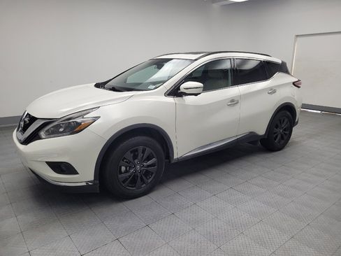 Used 2018 Nissan Murano SV w/ Premium Package FWD image 2
