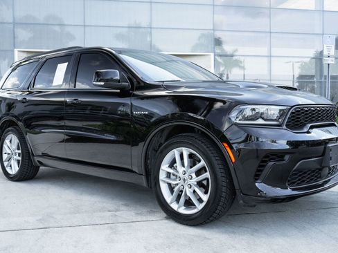 Used 2024 Dodge Durango R/T image 3