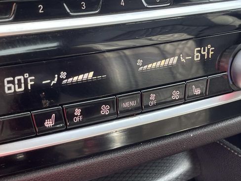 Used 2023 BMW 540i w/ M Sport Package RWD image 22