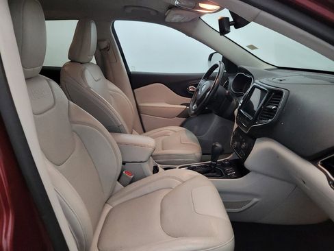 Used 2019 Jeep Cherokee Limited AWD/4WD image 21