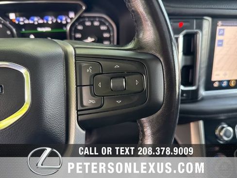 Used 2021 GMC Yukon XL Denali w/ Denali Premium Package AWD/4WD image 33