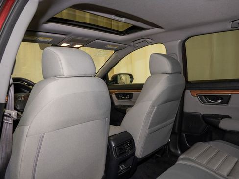 Used 2019 Honda CR-V EX image 9