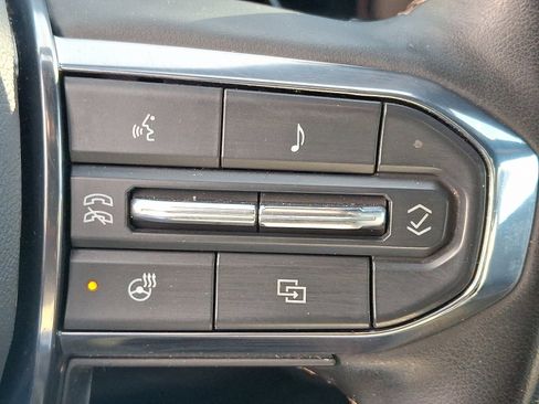 Used 2023 GMC Canyon AT4 w/ AT4 Premium Package image 23