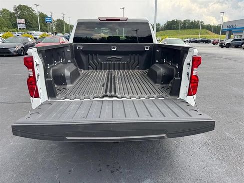 Used 2025 Chevrolet Silverado 1500 Custom RWD image 10