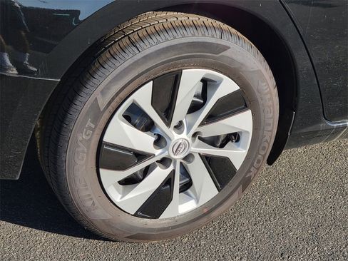 New 2025 Nissan Altima 2.5 S image 3