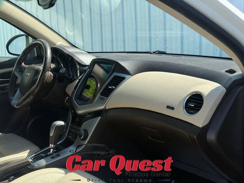 Used 2015 Chevrolet Cruze LTZ w/ Sun, Sound and Sport Package FWD image 19