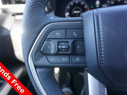 New 2025 Toyota Tacoma TRD Sport image 4