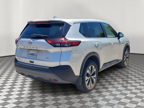 Certified 2023 Nissan Rogue SV FWD image 2