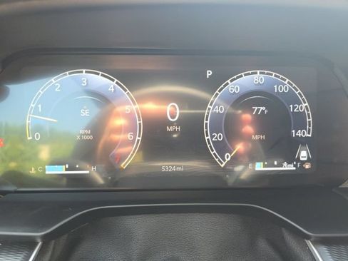 Certified 2025 Jeep Grand Cherokee Laredo X AWD/4WD image 14
