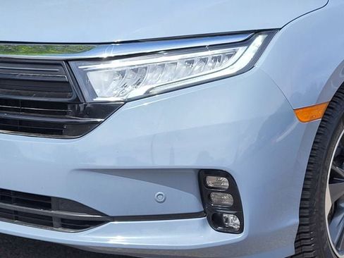 Used 2023 Honda Odyssey Elite image 5