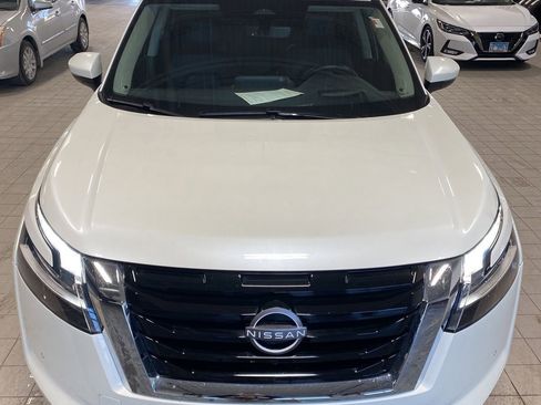 Certified 2024 Nissan Pathfinder Platinum w/ Cargo Package image 39