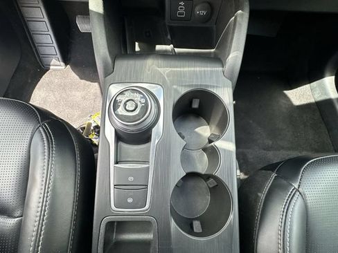 Used 2024 Ford Escape Platinum AWD/4WD image 34