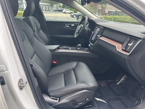 Certified 2023 Volvo S60 B5 Plus w/ Climate Package image 16