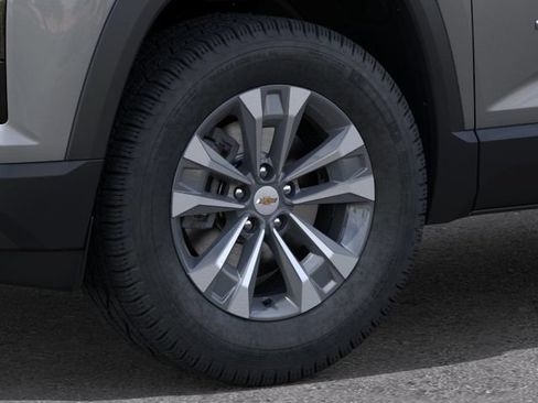 New 2026 Chevrolet Equinox LT w/ Safety and Technology Package FWD image 9