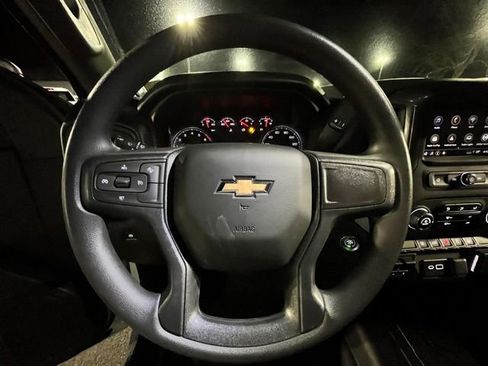 Used 2025 Chevrolet Silverado 2500 Custom w/ Custom Convenience Package image 25