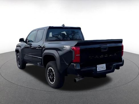 Used 2025 Toyota Tacoma TRD Off-Road image 10