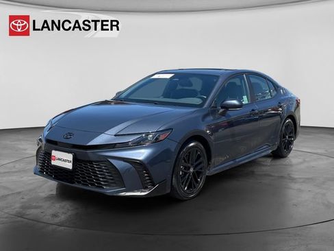 Certified 2026 Toyota Camry SE FWD image 3