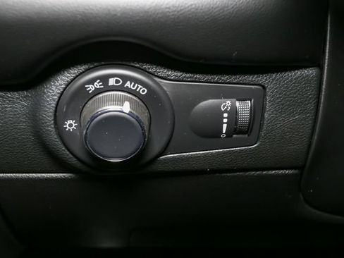 Used 2025 Dodge Durango R/T w/ Blacktop Package AWD/4WD image 43