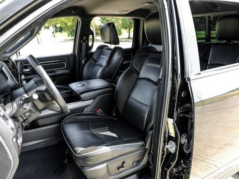 Used 2023 RAM 2500 Laramie AWD/4WD image 51