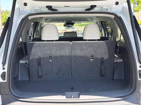 Used 2025 Hyundai Santa Fe SEL image 18