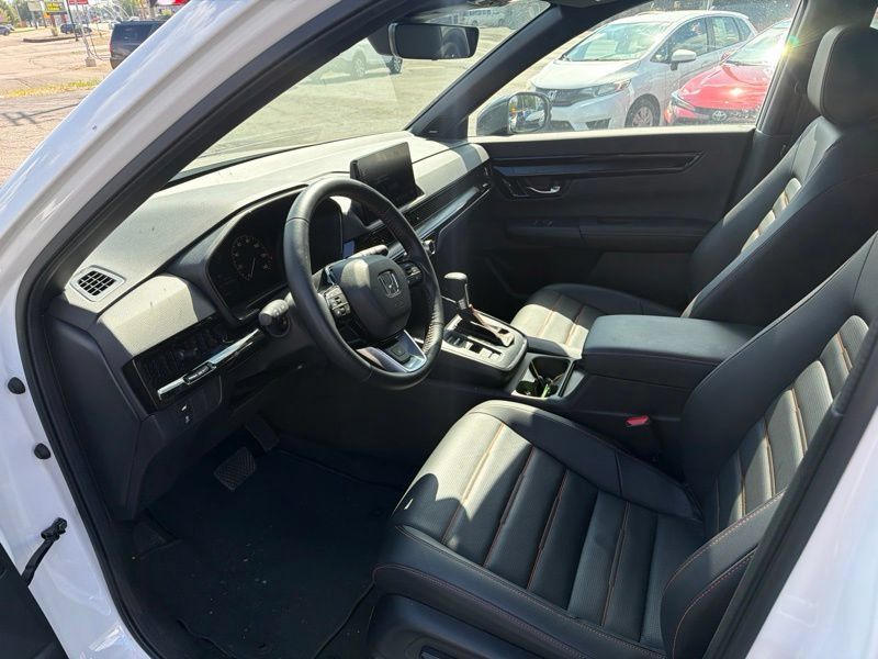 Used 2025 Honda CR-V Sport Touring image 13