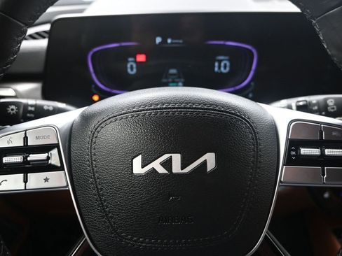 Certified 2025 Kia Telluride EX X-Line image 15