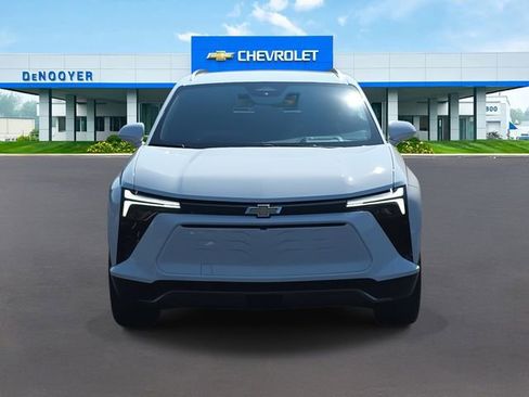 New 2025 Chevrolet Blazer EV LT image 3