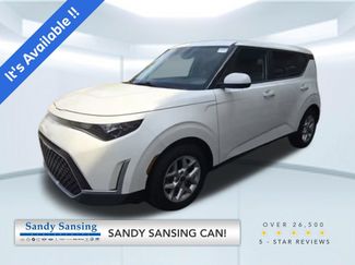 Used 2023 Kia Soul LX w/ Option Group 015 FWD video 1
