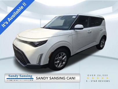 Used 2023 Kia Soul LX w/ Option Group 015