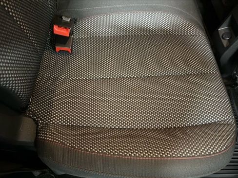 Used 2017 GMC Terrain SLE w/ Convenience Package image 23