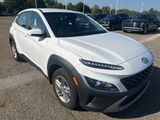 Used 2023 Hyundai Kona SE image 2