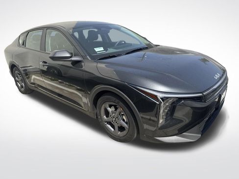 Certified 2025 Kia K4 FWD image 4